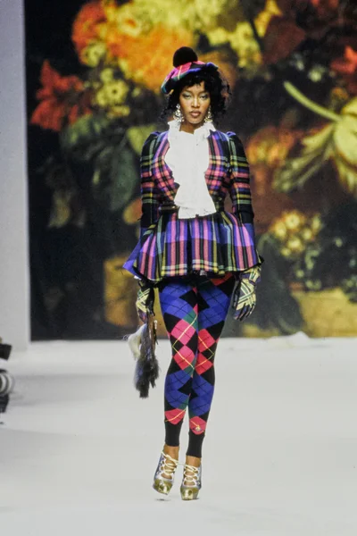 Look 37